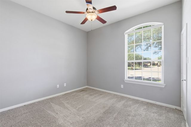 7114 Waterbury Drive, Rowlett, TX 75089