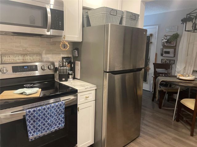 1401 SW 134th Way 305C, Pembroke Pines, FL 33027