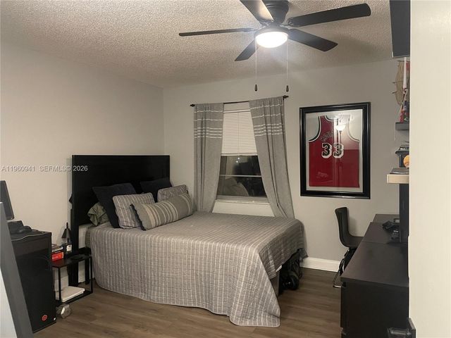 1401 SW 134th Way 305C, Pembroke Pines, FL 33027