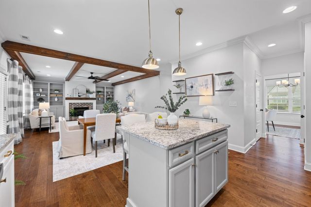 1323 Neyland Circle, Hixson, TN 37343