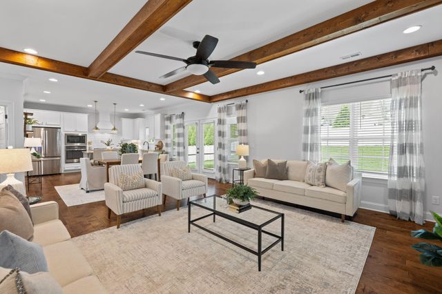 1323 Neyland Circle, Hixson, TN 37343