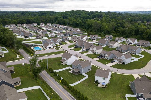 1323 Neyland Circle, Hixson, TN 37343