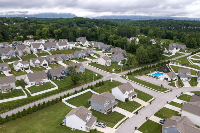 1323 Neyland Circle, Hixson, TN 37343