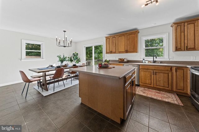 71 DORA MCMILLAN LN, North East, MD 21901