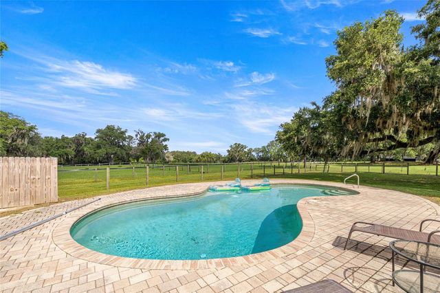 12670 N US HIGHWAY 27, Ocala, FL 34482