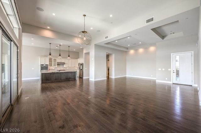 6344 Mojave Sky Street, Las Vegas, NV 89135