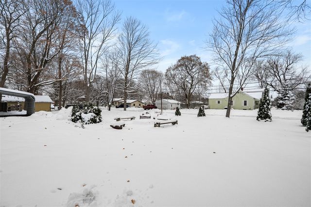 725 Gayle Avenue, Kalamazoo, MI 49048