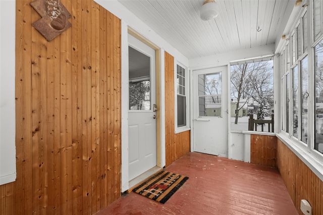 725 Gayle Avenue, Kalamazoo, MI 49048