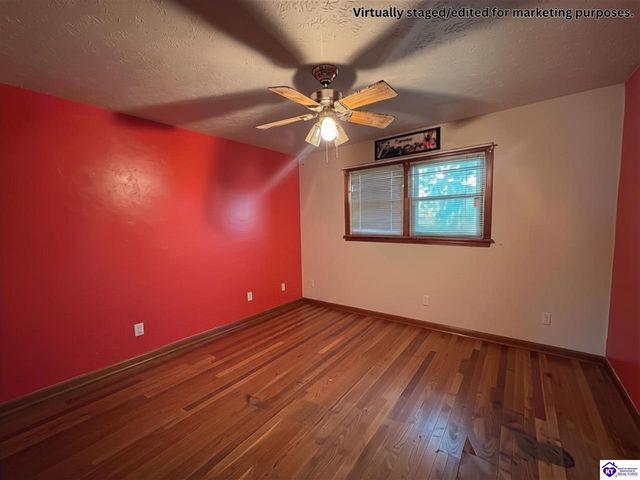 9022 Wanlou Drive, Louisville, KY 40272