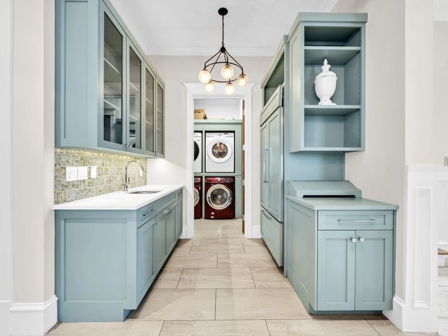 71 Dolphin Street, Destin, FL 32541