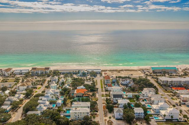 71 Dolphin Street, Destin, FL 32541