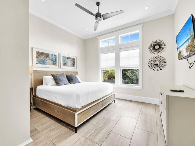 71 Dolphin Street, Destin, FL 32541