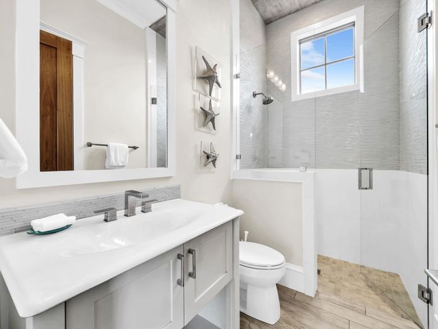 71 Dolphin Street, Destin, FL 32541