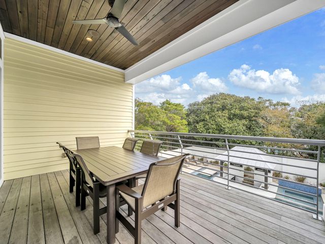 71 Dolphin Street, Destin, FL 32541