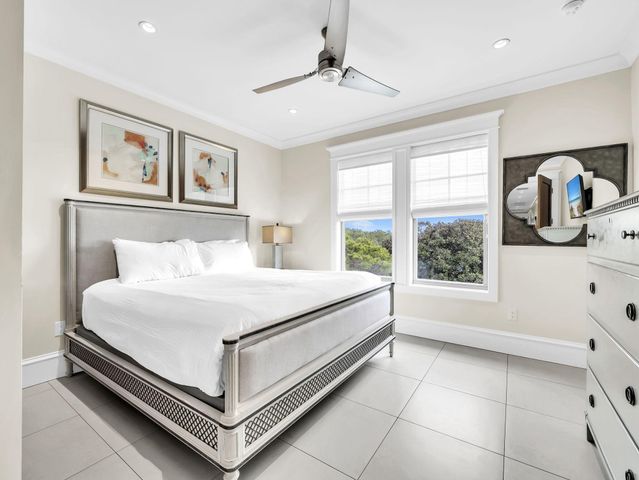 71 Dolphin Street, Destin, FL 32541