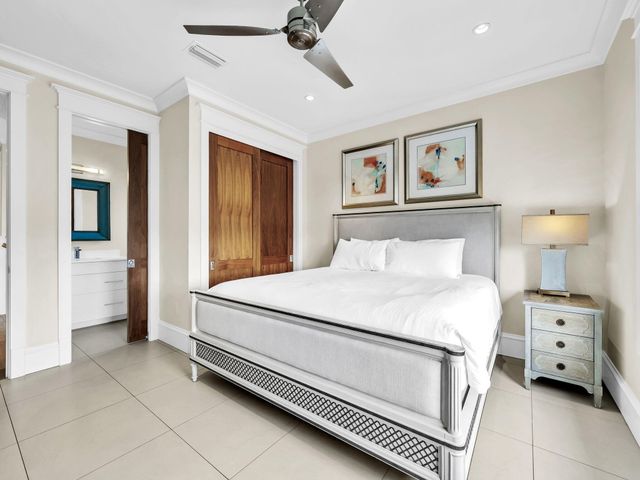 71 Dolphin Street, Destin, FL 32541