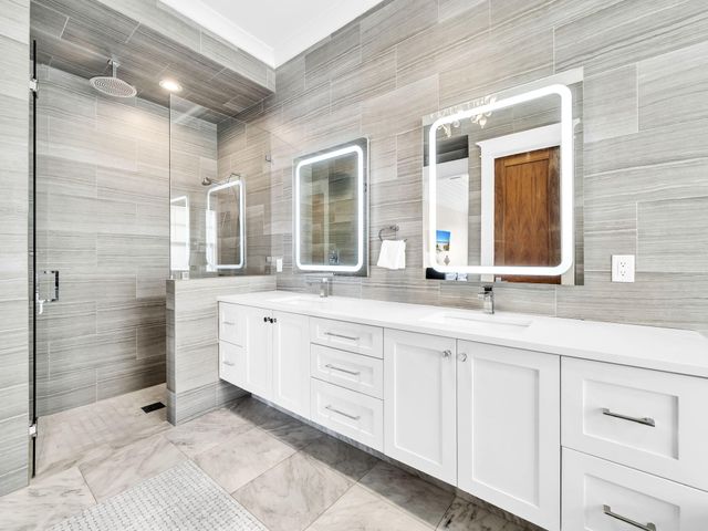 71 Dolphin Street, Destin, FL 32541