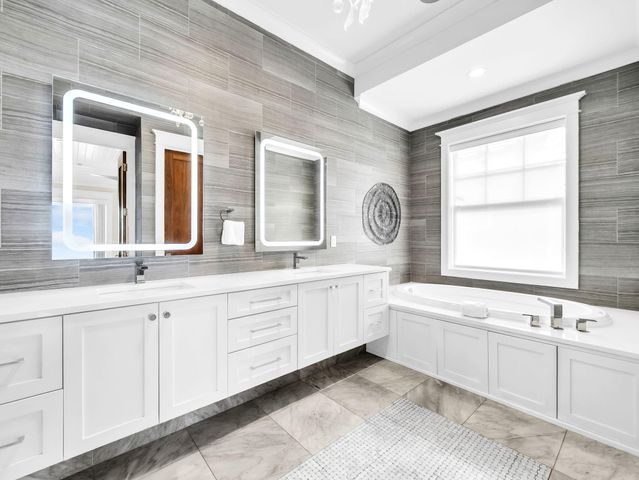 71 Dolphin Street, Destin, FL 32541