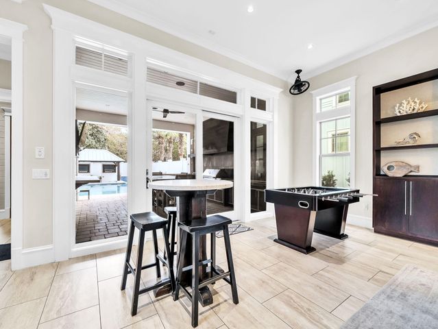 71 Dolphin Street, Destin, FL 32541