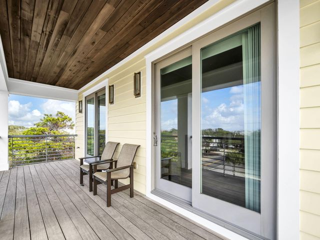 71 Dolphin Street, Destin, FL 32541