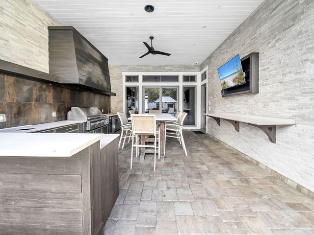 71 Dolphin Street, Destin, FL 32541