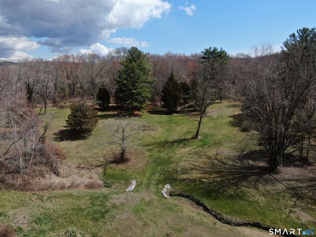 241 Niantic River Road, Waterford, CT 06385