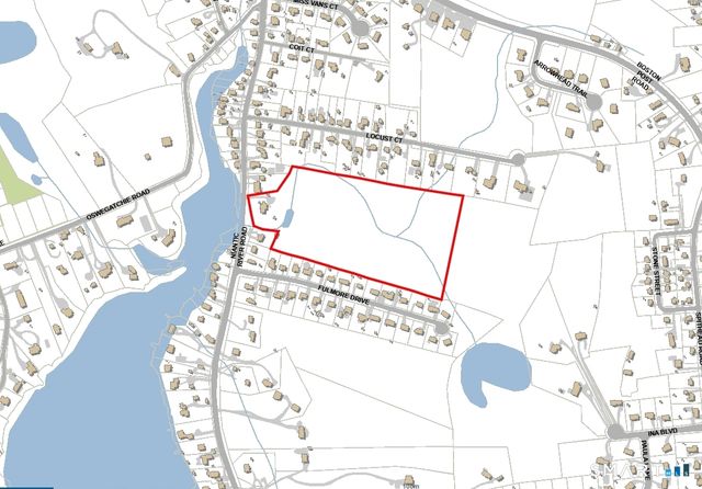 241 Niantic River Road, Waterford, CT 06385