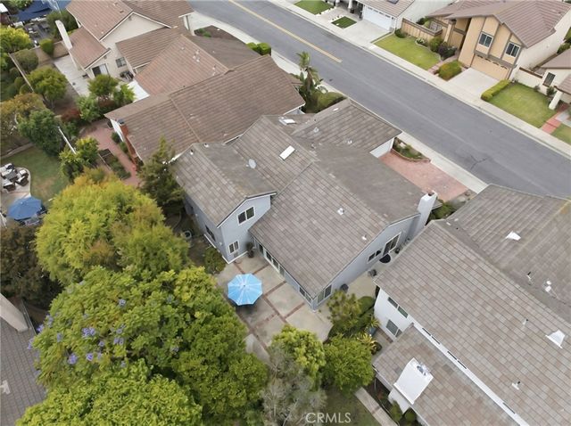 5 Deer Crk, Irvine, CA 92604
