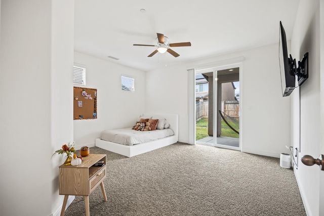 4187 Poe Avenue, Clovis, CA 93619