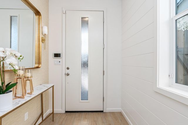 6546 E Crimson Drive, Fresno, CA 93727