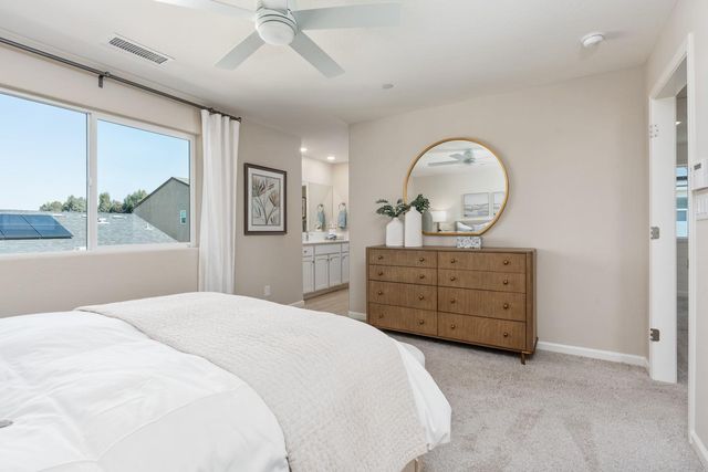 6546 E Crimson Drive, Fresno, CA 93727