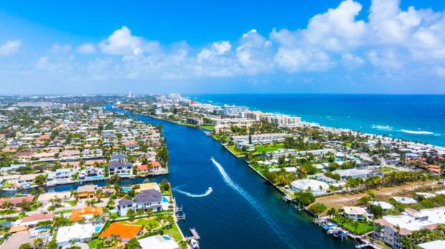 1194 Hillsboro Mile 57, Hillsboro Beach, FL 33062