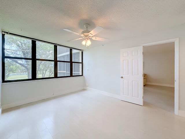 16300 Golf Club Road 201, Weston, FL 33326