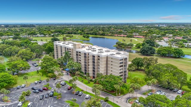 16300 Golf Club Road 201, Weston, FL 33326
