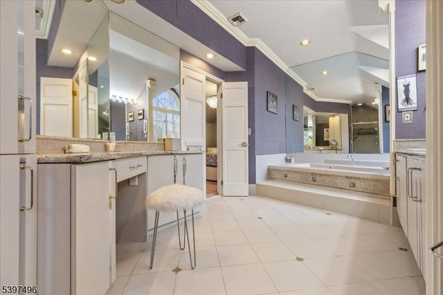 167 Douglas Rd, Bernards Twp., NJ 07931