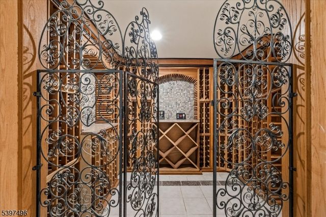 167 Douglas Rd, Bernards Twp., NJ 07931