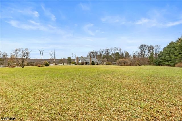 167 Douglas Rd, Bernards Twp., NJ 07931