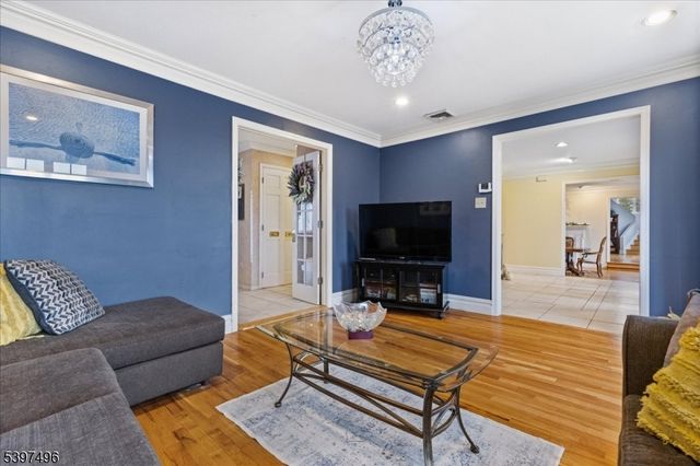 167 Douglas Rd, Bernards Twp., NJ 07931