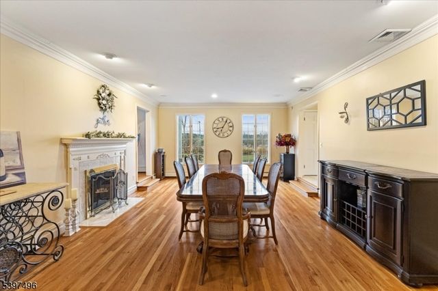 167 Douglas Rd, Bernards Twp., NJ 07931