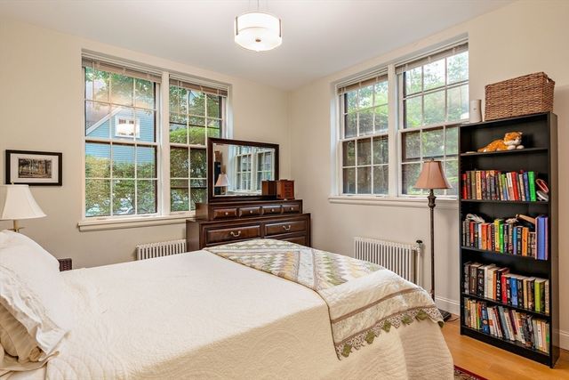 4 Kilsyth Terrace 14, Boston, MA 02135