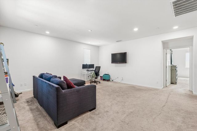 12681 Solsberry Way, Rancho Cordova, CA 95742