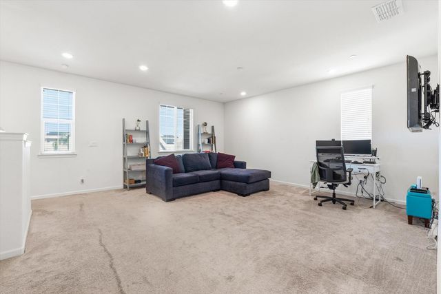 12681 Solsberry Way, Rancho Cordova, CA 95742