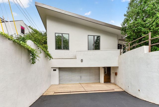 1980 Hillside Drive, Columbus, OH 43221