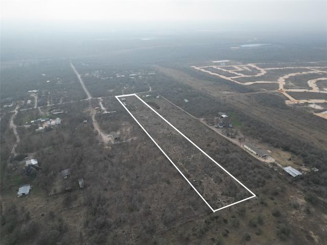 194 A McDowell RD, Del Valle, TX 78617