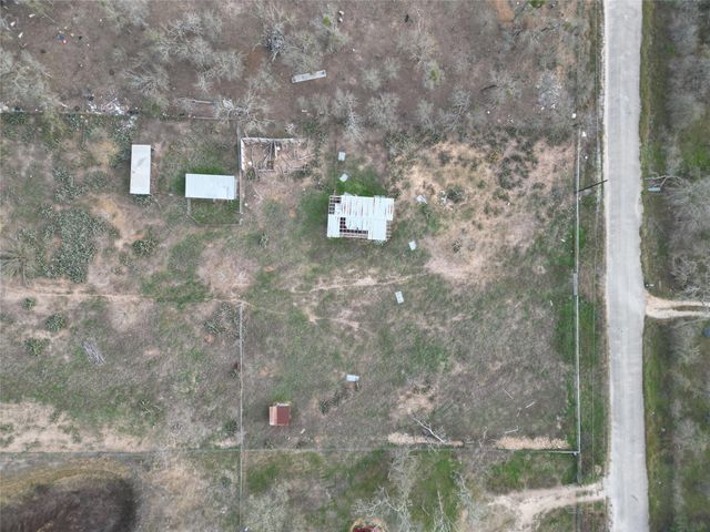 194 A McDowell RD, Del Valle, TX 78617