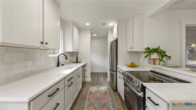 151 Star Thistle Trail, Wimberley, TX 78676