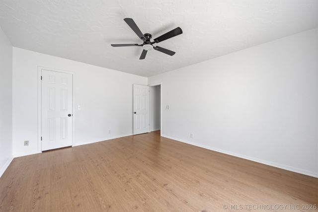 6105 S Irvington Avenue, Tulsa, OK 74136