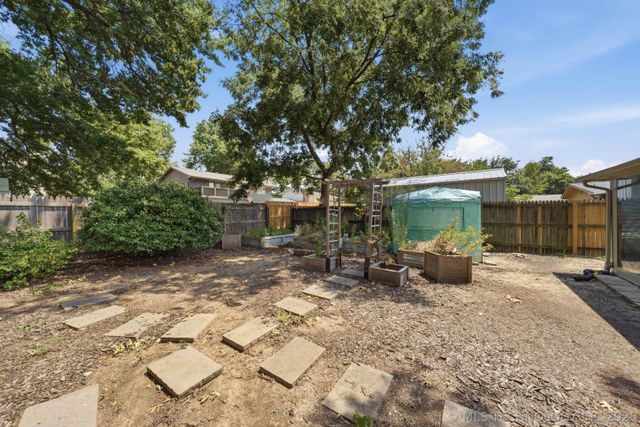 6105 S Irvington Avenue, Tulsa, OK 74136