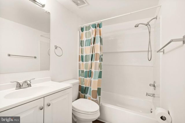 109 MAYFAIR DR NE, Leesburg, VA 20176