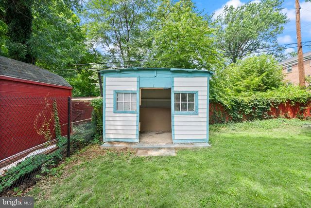 109 MAYFAIR DR NE, Leesburg, VA 20176